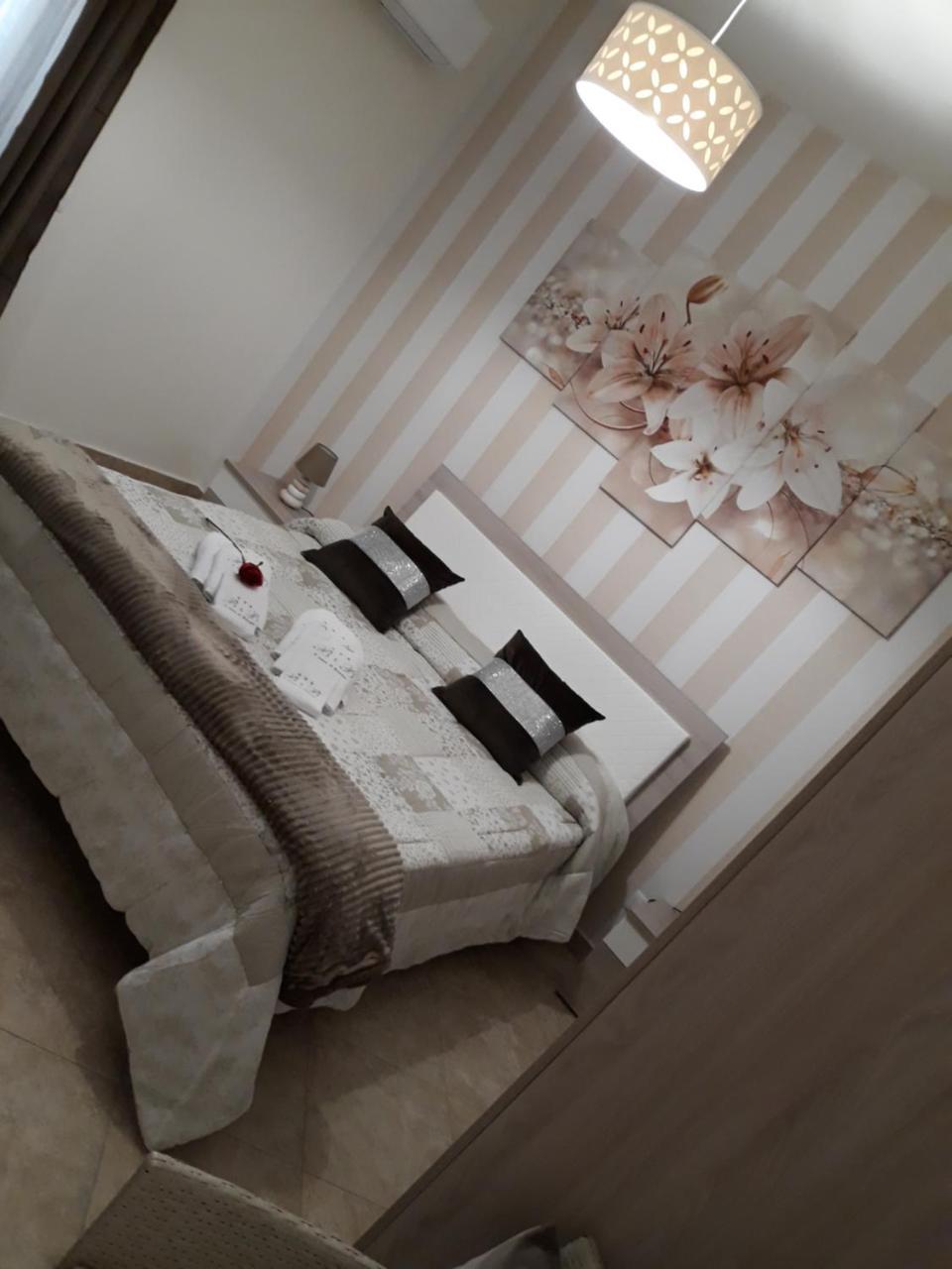 Bed and Breakfast A Casa Di Simona Монреале Экстерьер фото