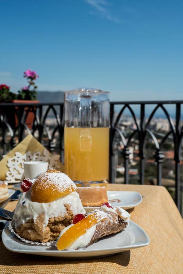 Bed and Breakfast A Casa Di Simona Монреале Экстерьер фото